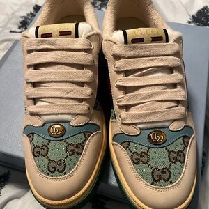 Gucci Beige and Green Sneakers